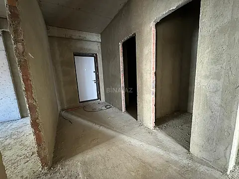 Satılır 4 otaqlı mənzil 149 m²