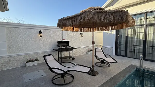 Satılır 4 otaqlı həyət evi 208 m²