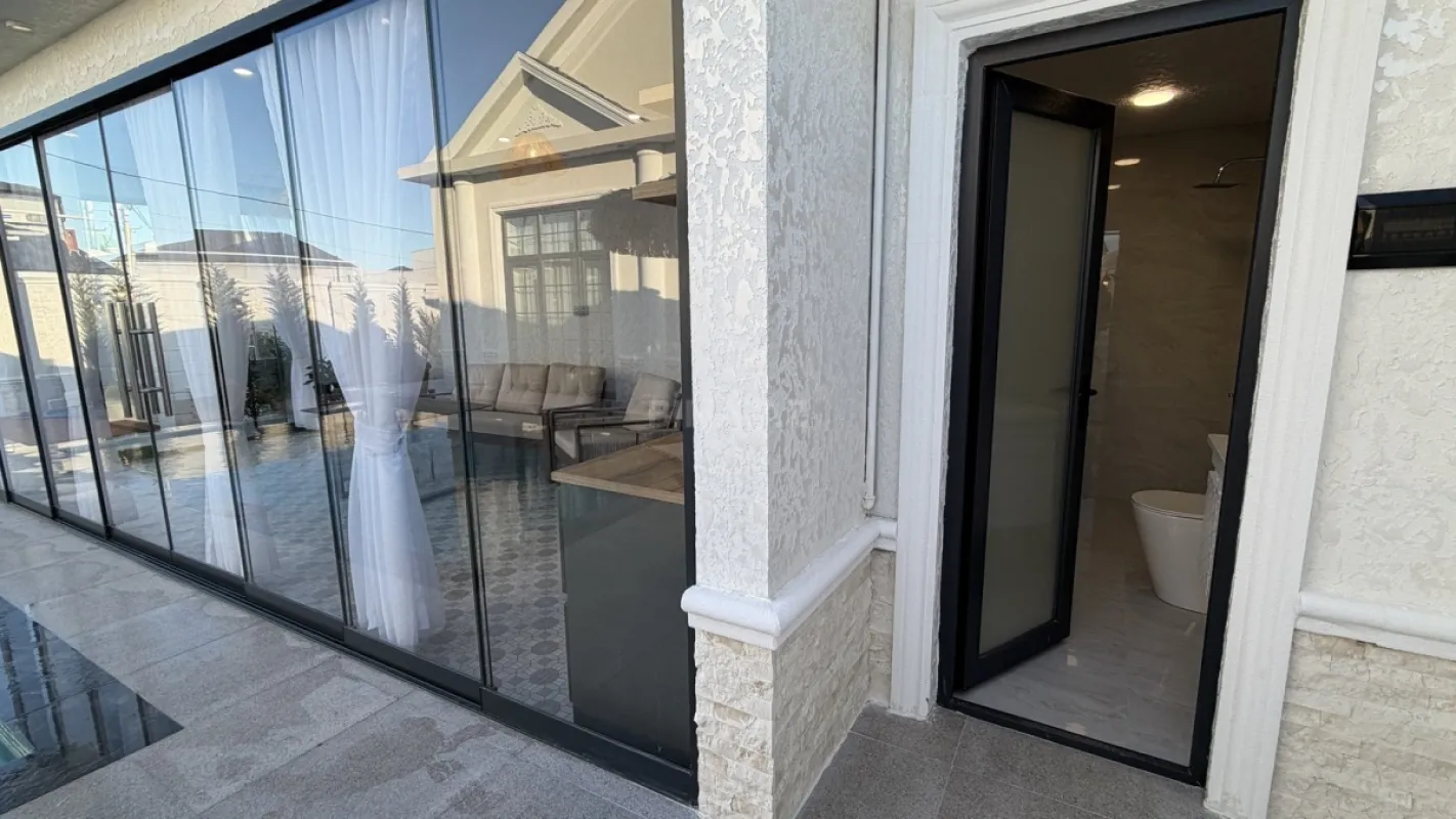 Satılır 4 otaqlı həyət evi 208 m²