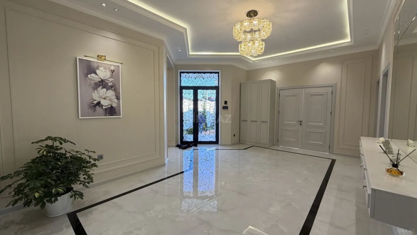 Satılır 4 otaqlı həyət evi 208 m²
