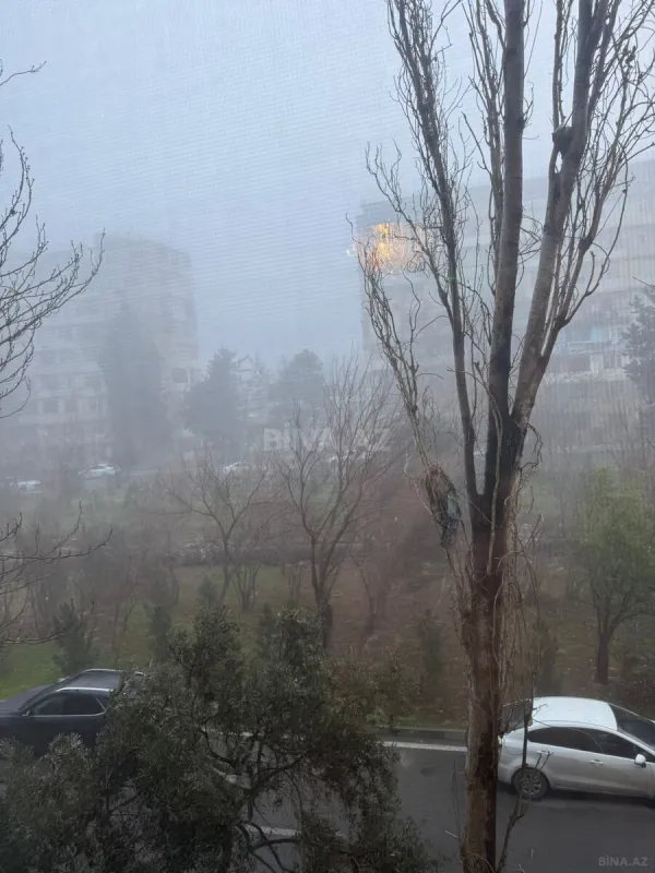 Satılır 4 otaqlı mənzil 90 m²