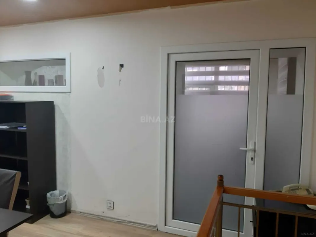 Kirayə verilir 3 otaqlı ofis 60 m²