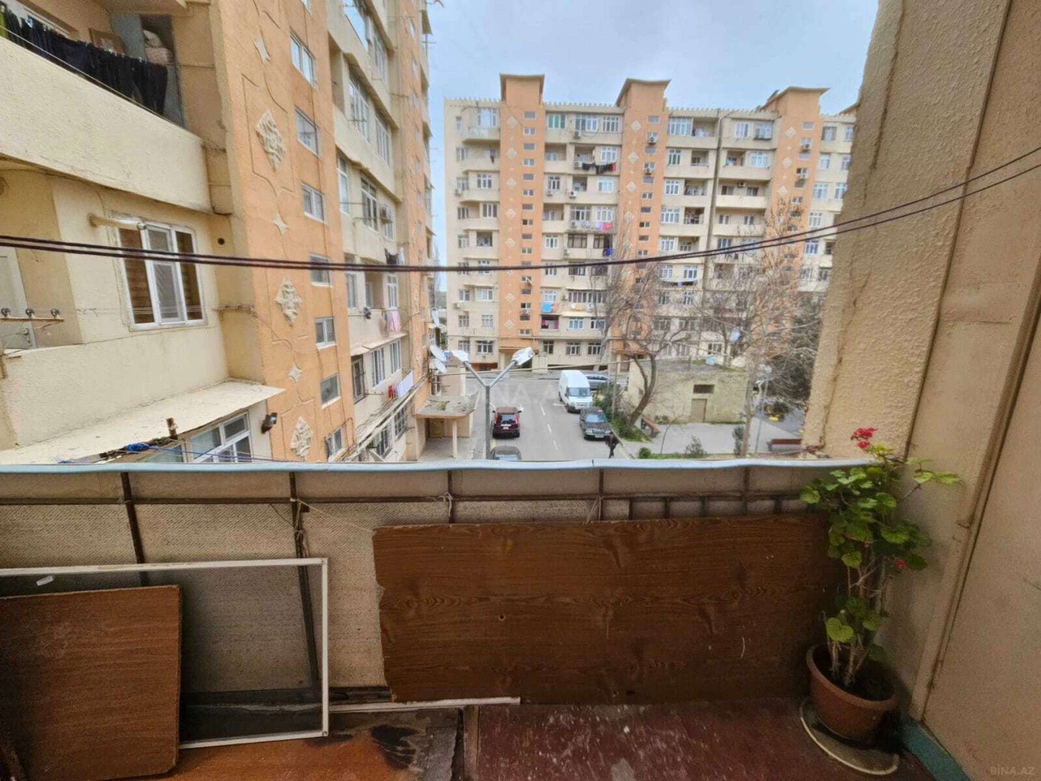 Satılır 1 otaqlı mənzil 40 m²