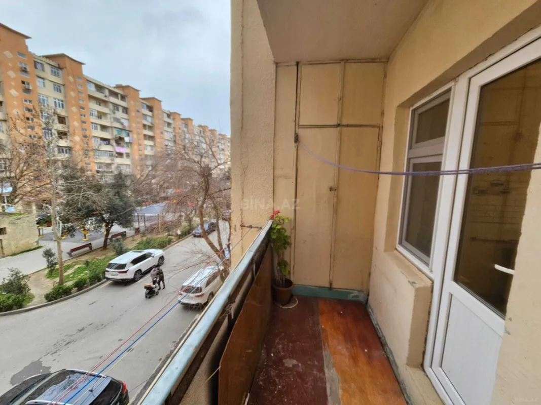 Satılır 1 otaqlı mənzil 40 m²