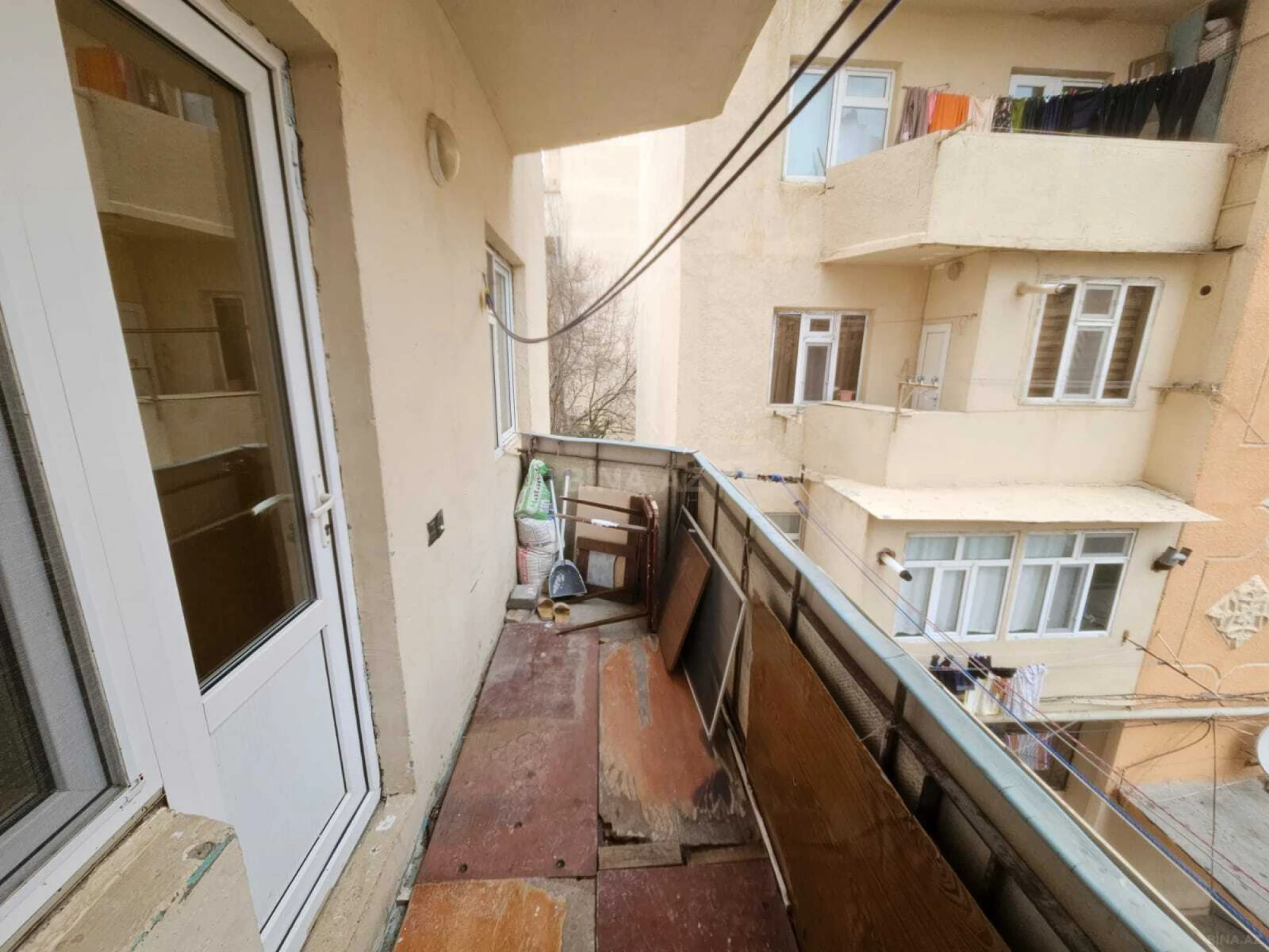 Satılır 1 otaqlı mənzil 40 m²