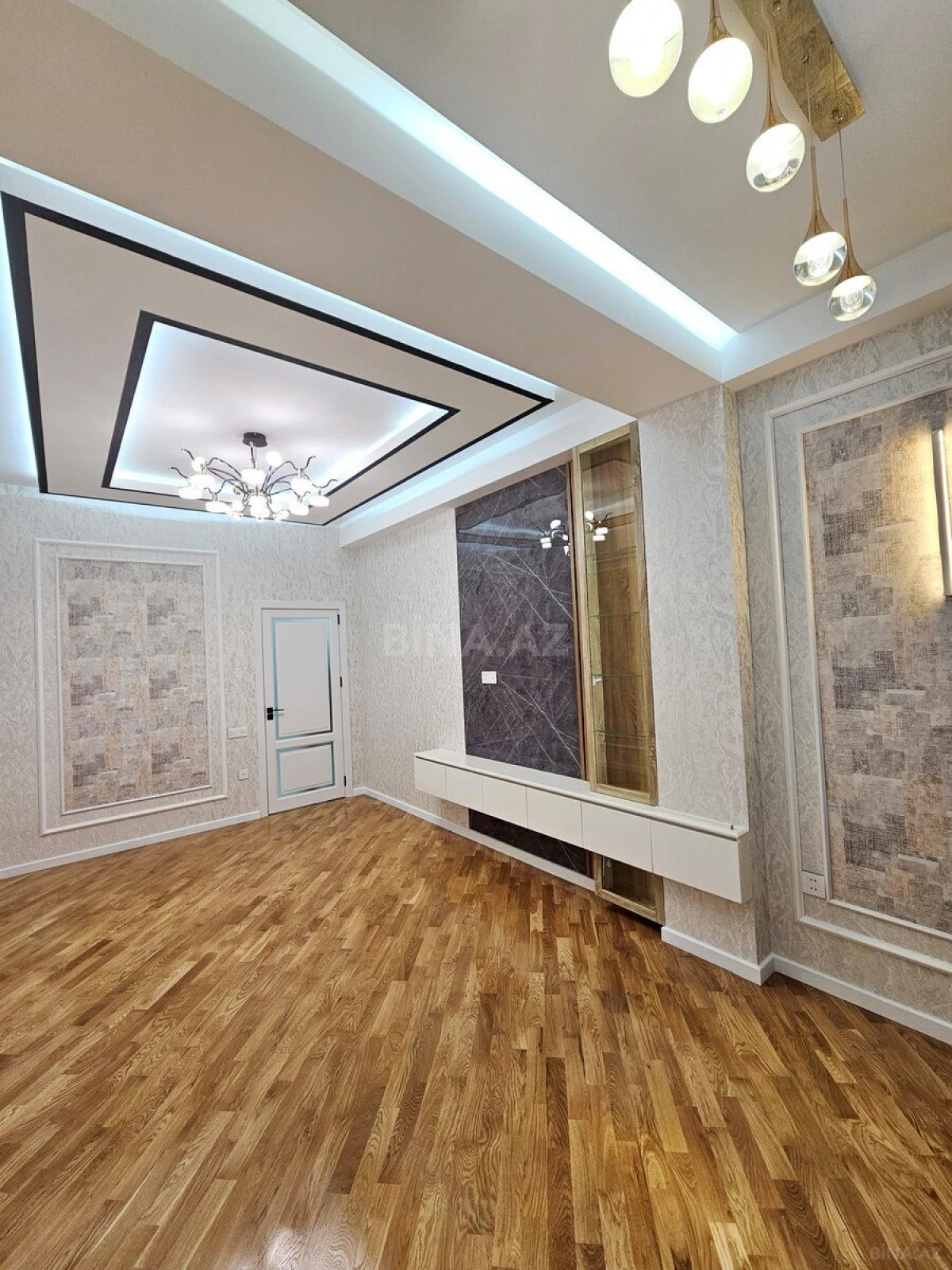 Satılır 3 otaqlı mənzil 87 m²