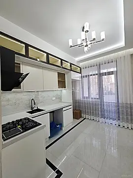 Satılır 3 otaqlı mənzil 87 m²