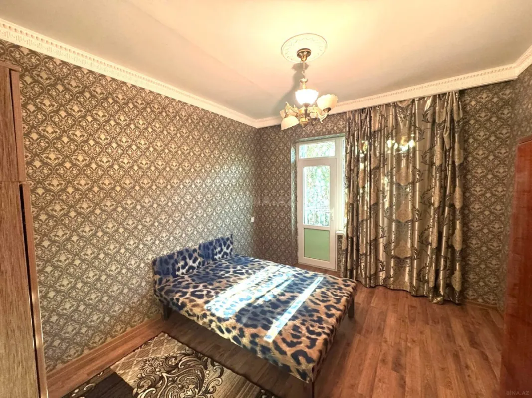 Kirayə verilir 2 otaqlı mənzil 70 m²