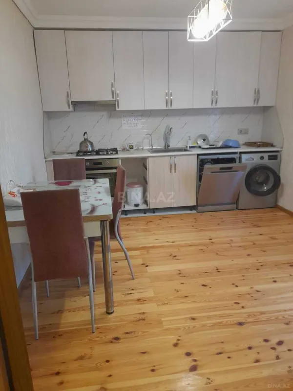 Satılır 3 otaqlı həyət evi 130 m²