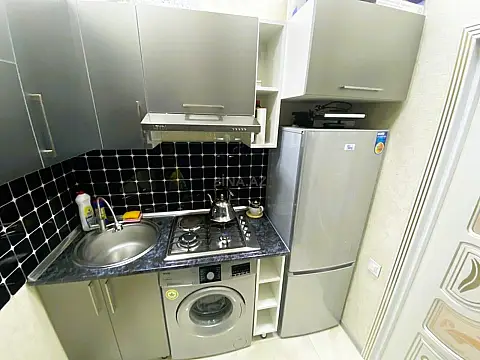 Satılır 2 otaqlı mənzil 65 m²