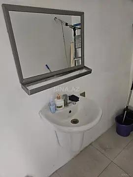 Kirayə verilir 1 otaqlı ofis 24 m²