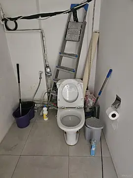 Kirayə verilir 1 otaqlı ofis 24 m²