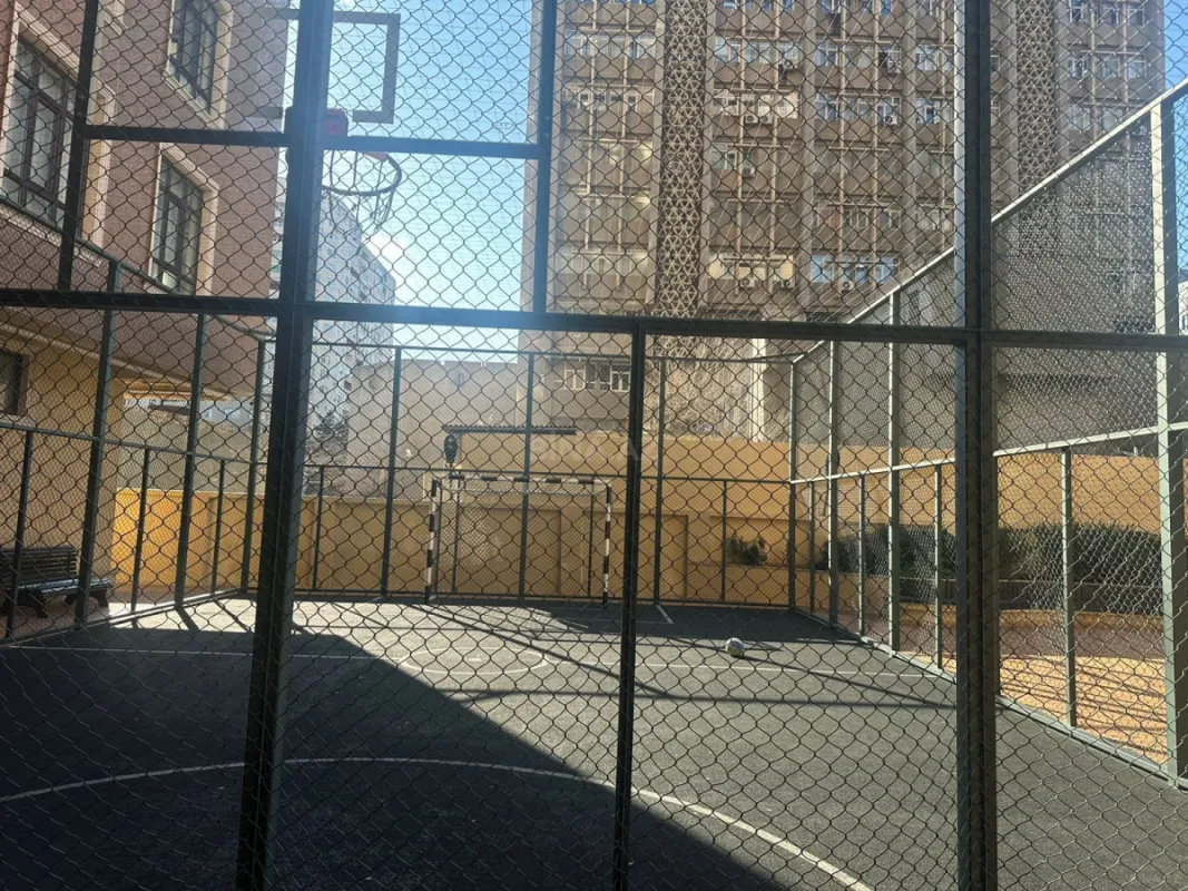 Satılır 2 otaqlı mənzil 68 m²