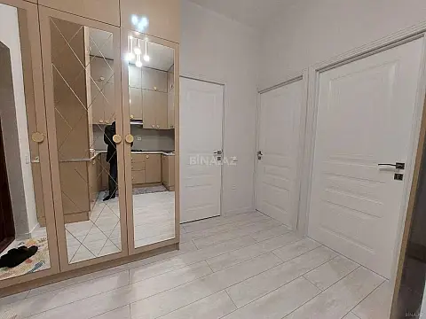Satılır 2 otaqlı mənzil 68 m²