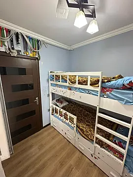 Satılır 3 otaqlı mənzil 45 m²