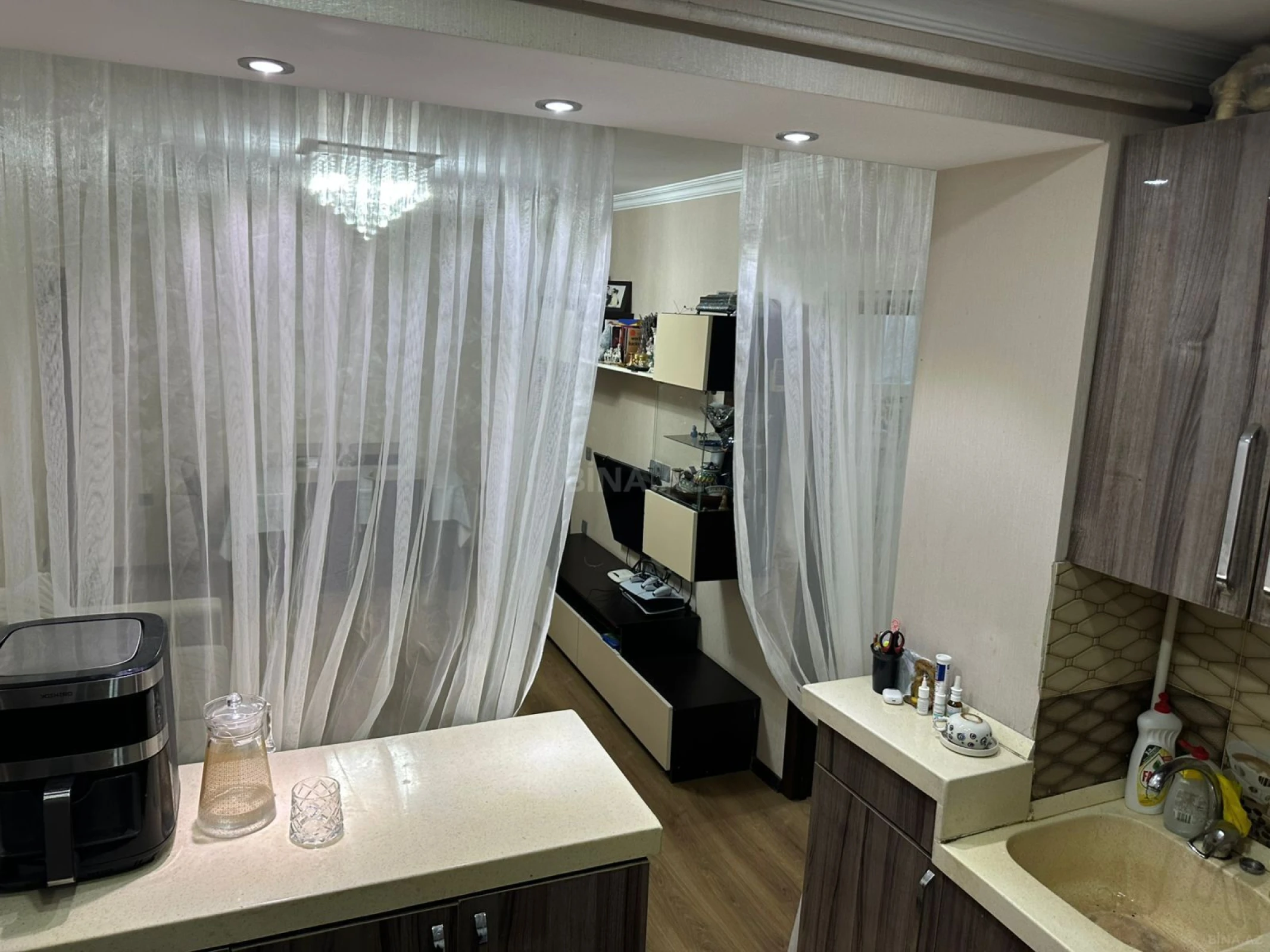 Satılır 3 otaqlı mənzil 45 m²