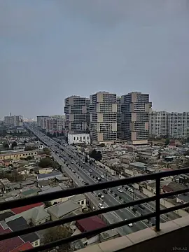 Satılır 2 otaqlı mənzil 105 m²