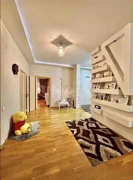 Satılır 2 otaqlı mənzil 105 m²