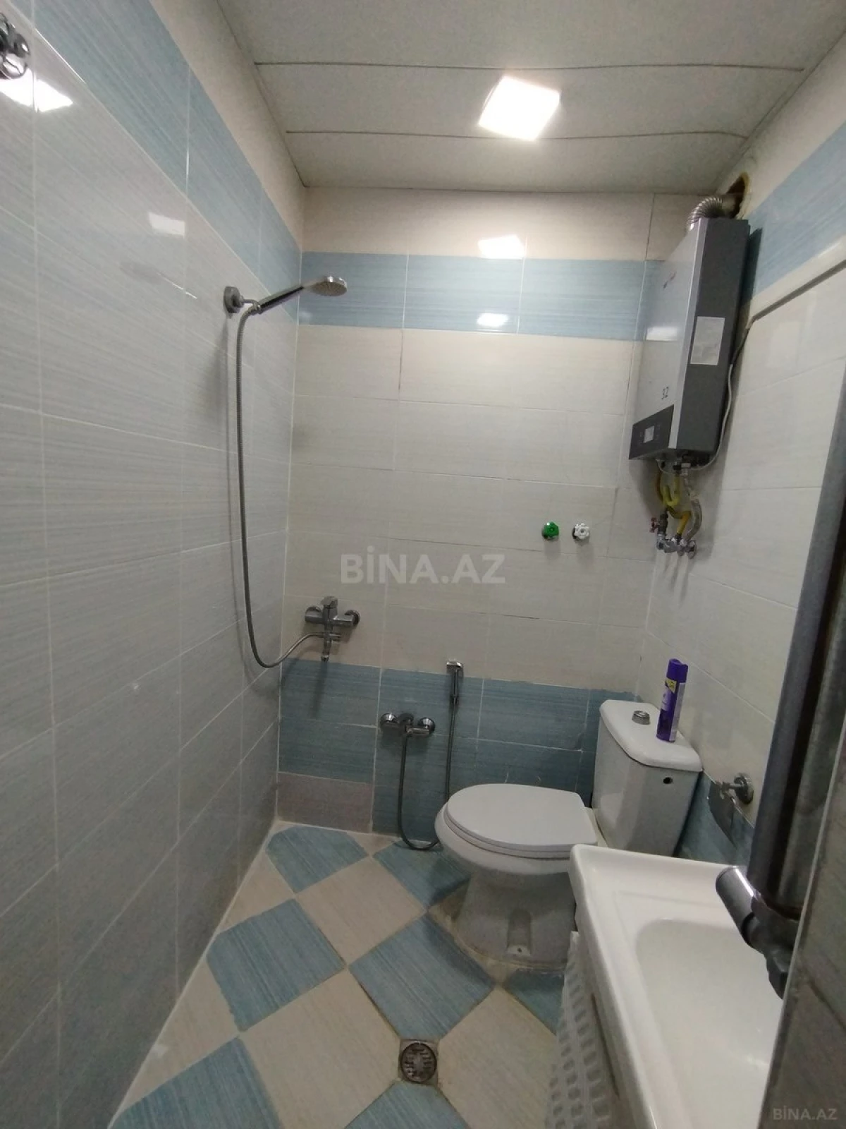 Satılır 2 otaqlı mənzil 65 m²