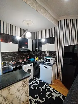 Satılır 2 otaqlı mənzil 65 m²