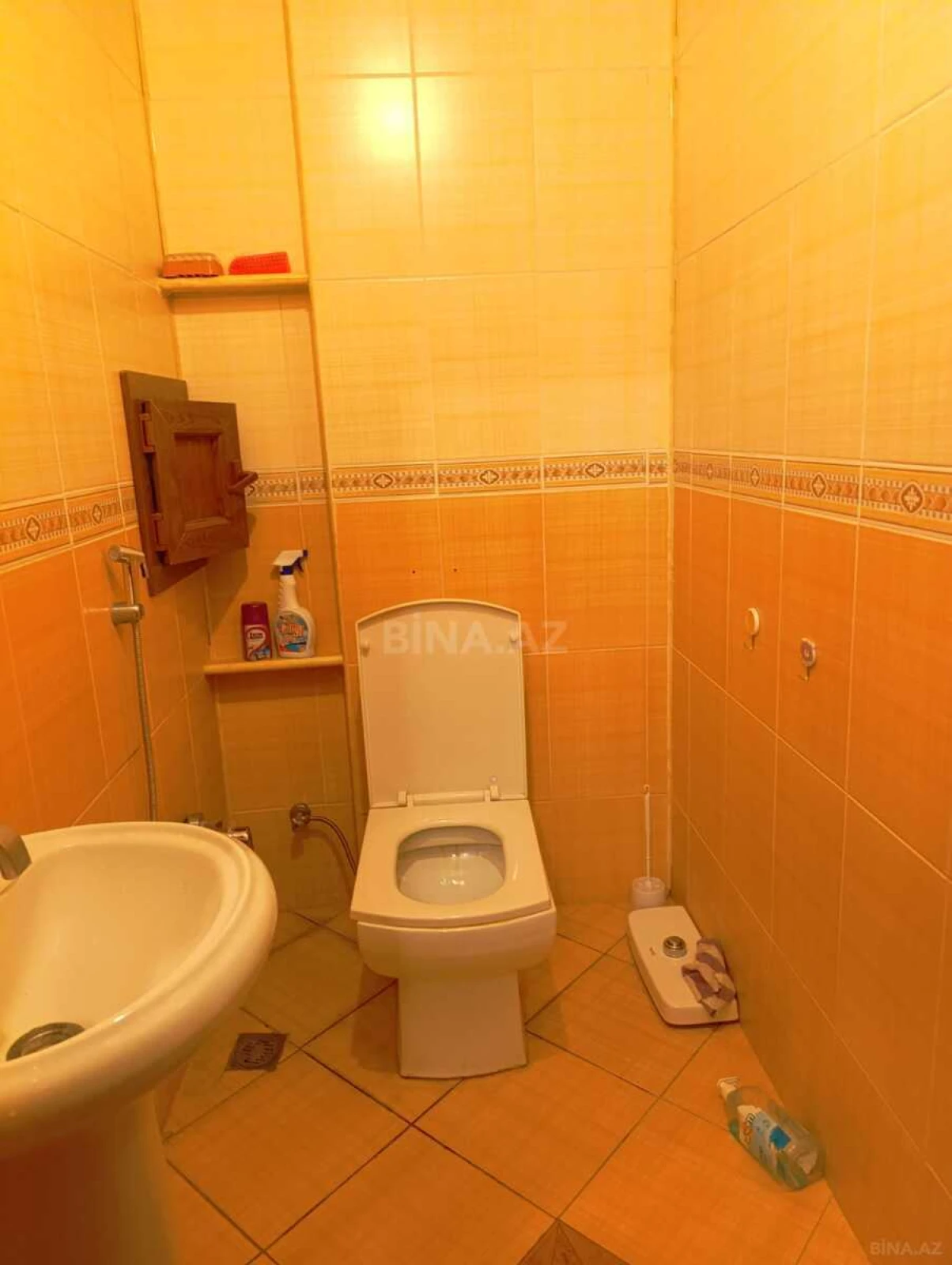 Satılır 2 otaqlı mənzil 90 m²