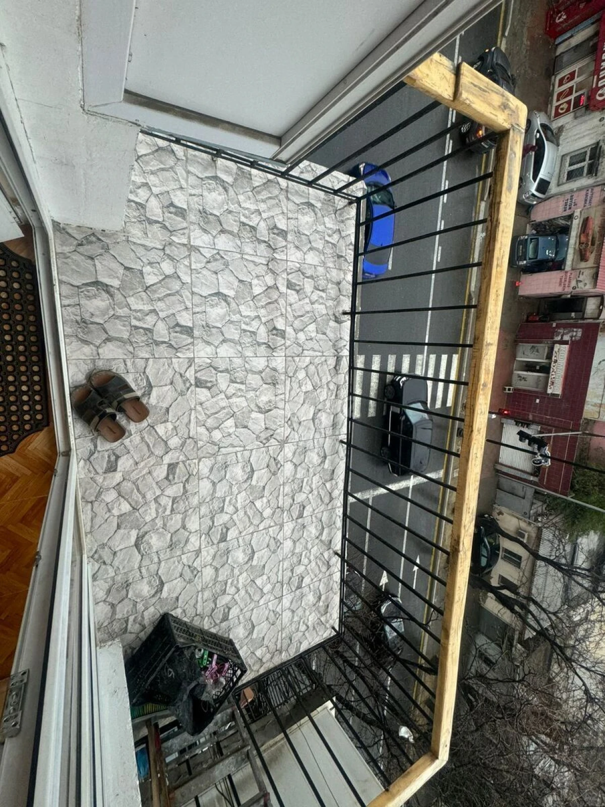 Kirayə verilir 4 otaqlı mənzil 120 m²