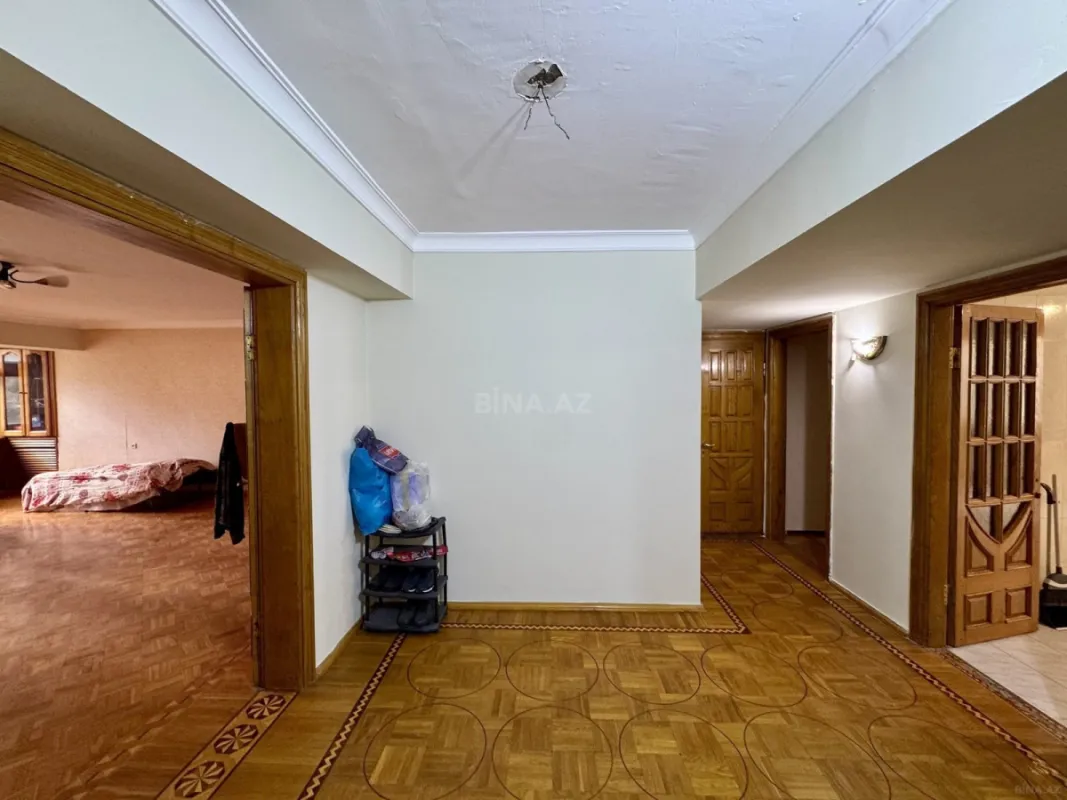 Satılır 3 otaqlı mənzil 120 m²