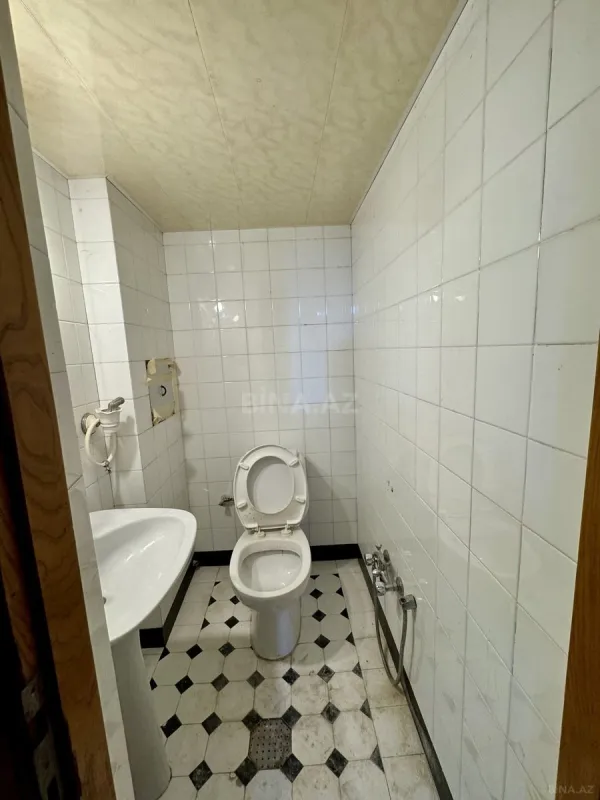 Satılır 3 otaqlı mənzil 120 m²