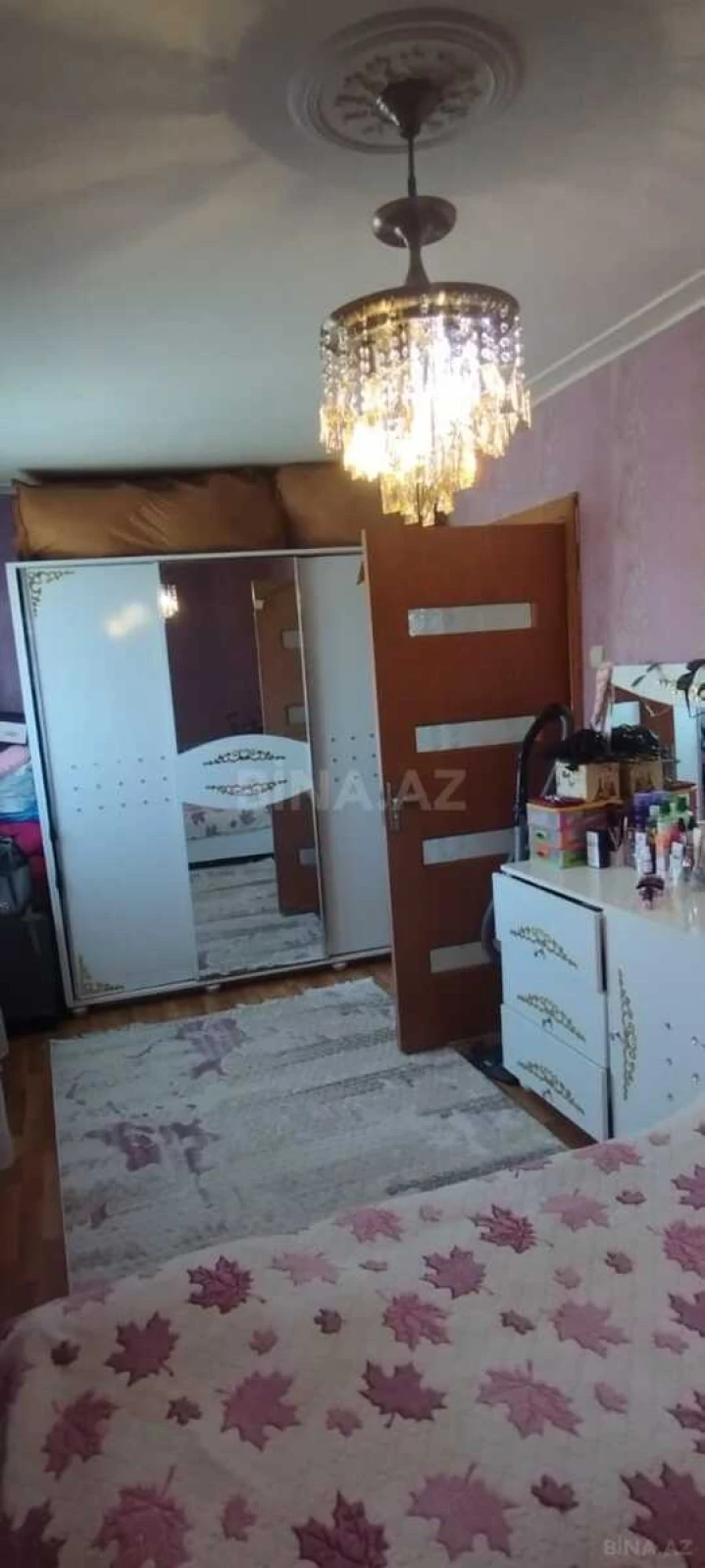 Satılır 2 otaqlı mənzil 55 m²
