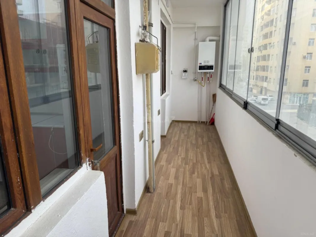 Satılır 3 otaqlı mənzil 106 m²