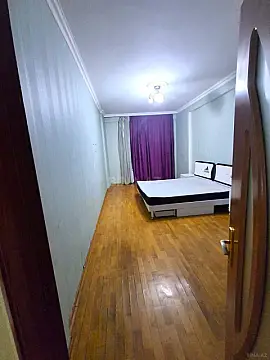 Satılır 3 otaqlı mənzil 150 m²