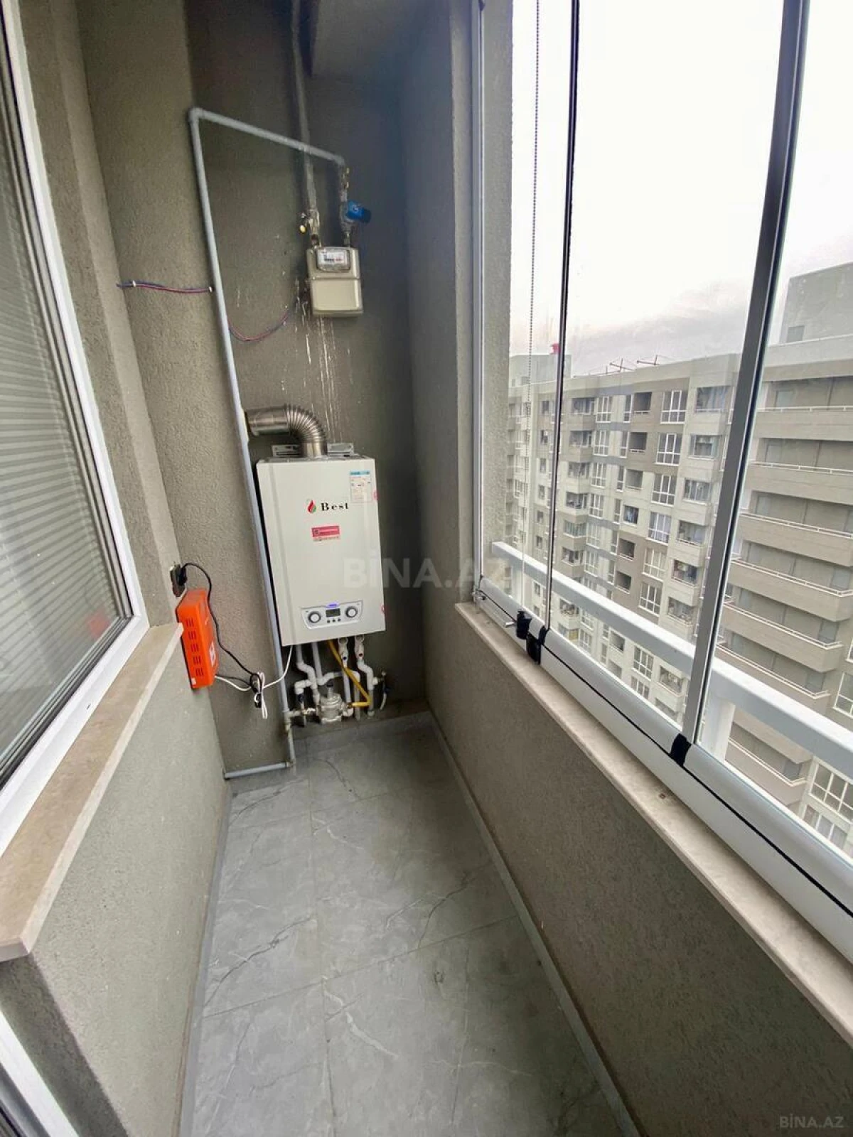 Satılır 2 otaqlı mənzil 53 m²