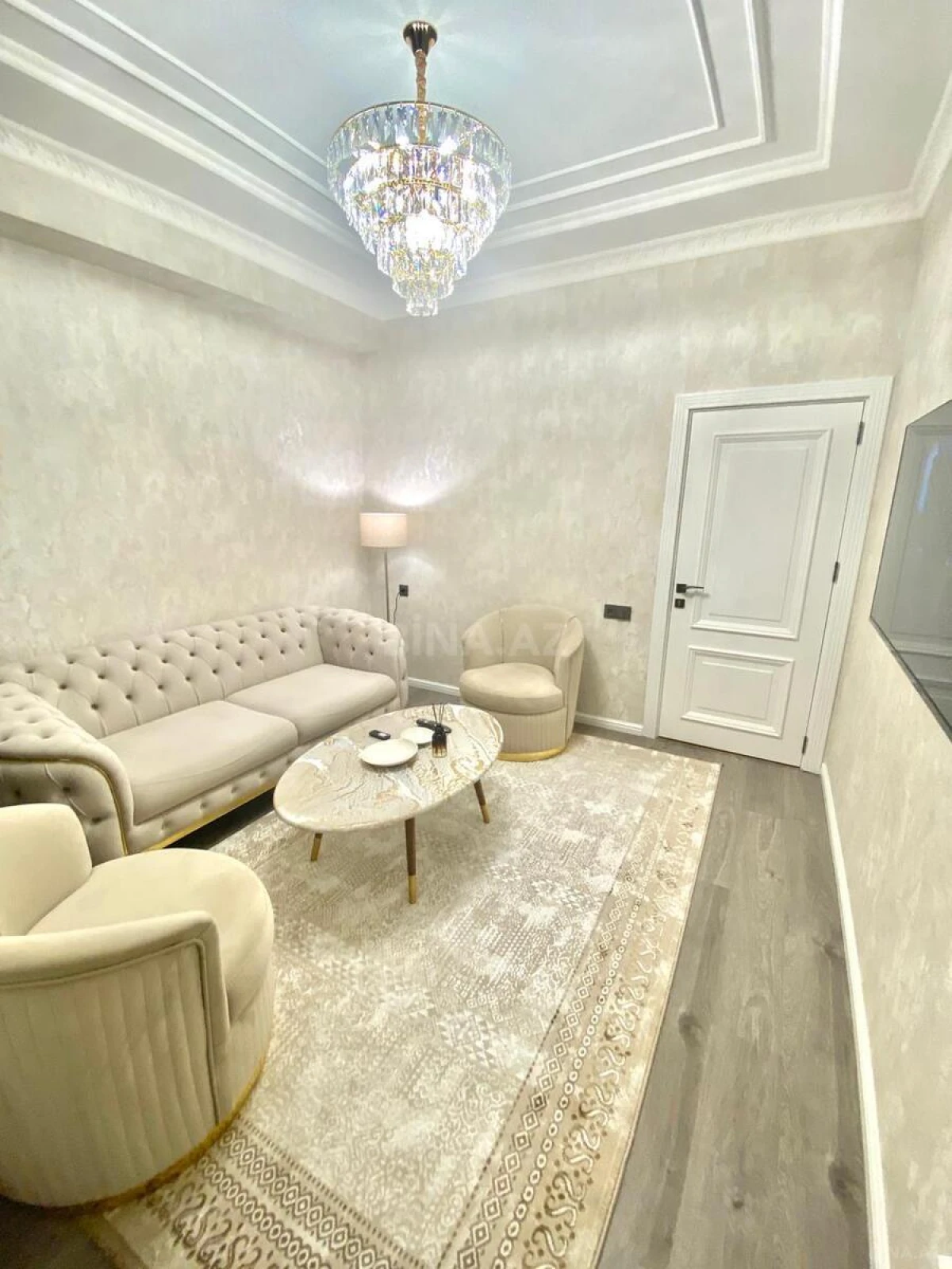 Satılır 2 otaqlı mənzil 53 m²