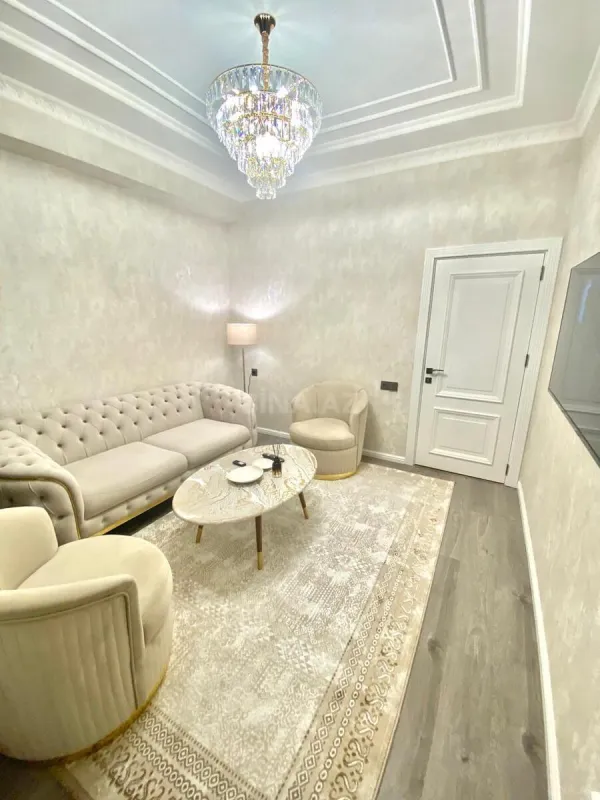 Satılır 2 otaqlı mənzil 53 m²