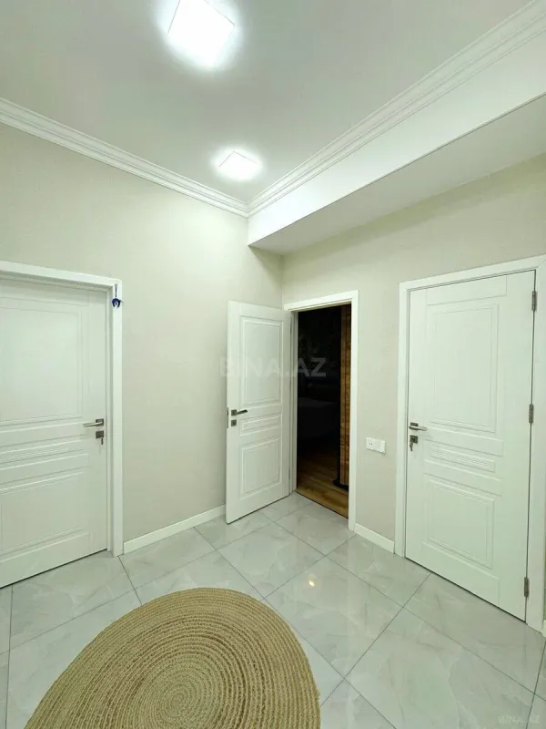 Satılır 2 otaqlı mənzil 85 m²