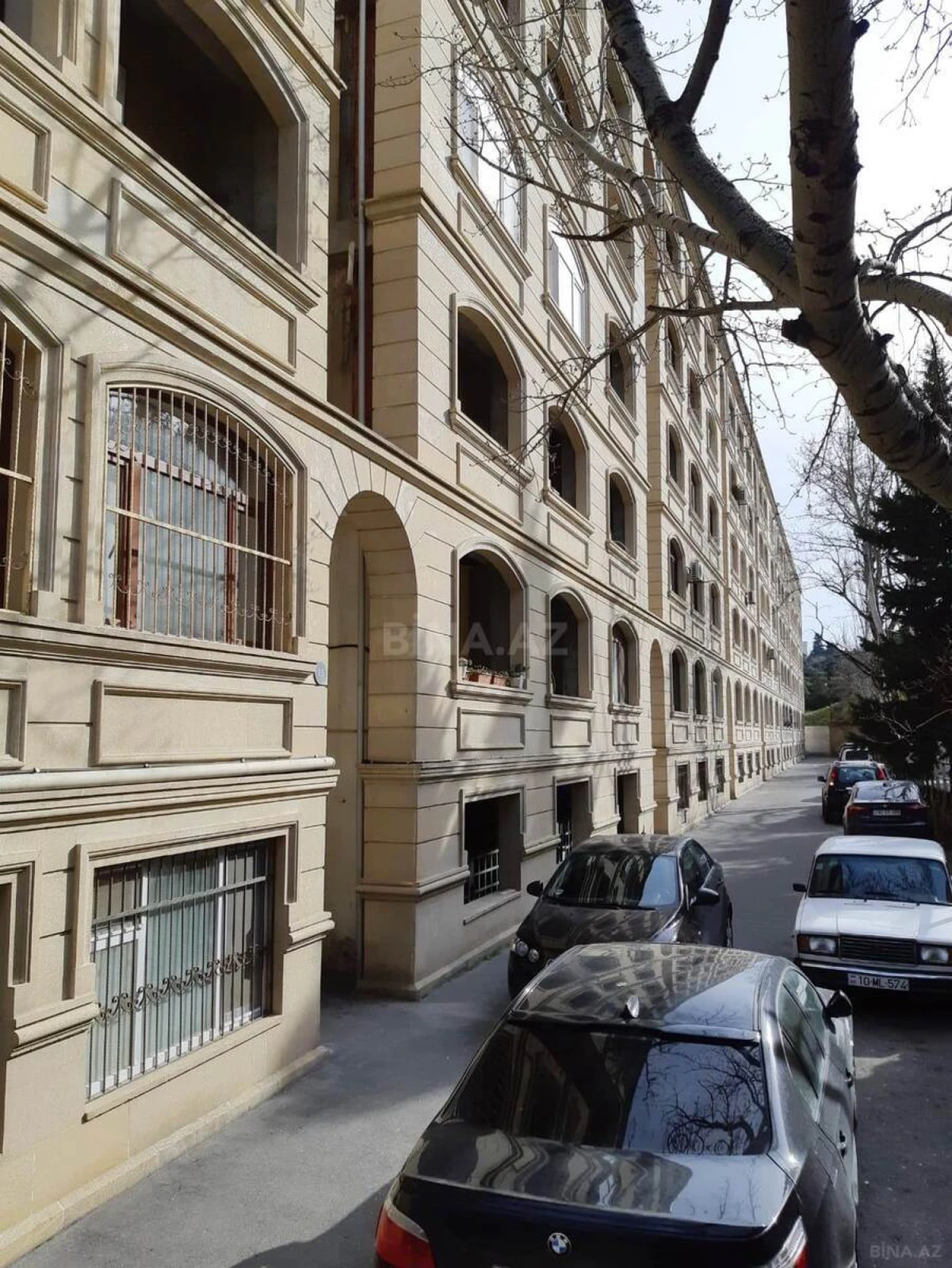 Kirayə verilir 2 otaqlı mənzil 67 m²