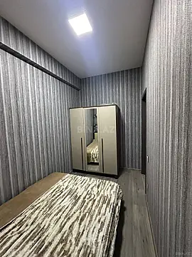 Kirayə verilir 2 otaqlı mənzil 100 m²