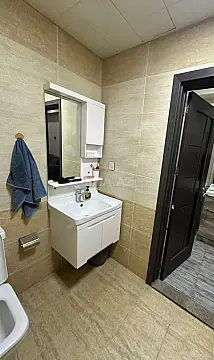 Kirayə verilir 2 otaqlı mənzil 100 m²