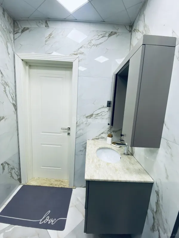 Satılır 3 otaqlı mənzil 73 m²