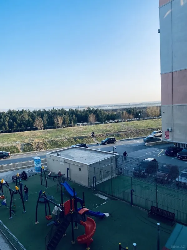 Satılır 3 otaqlı mənzil 73 m²