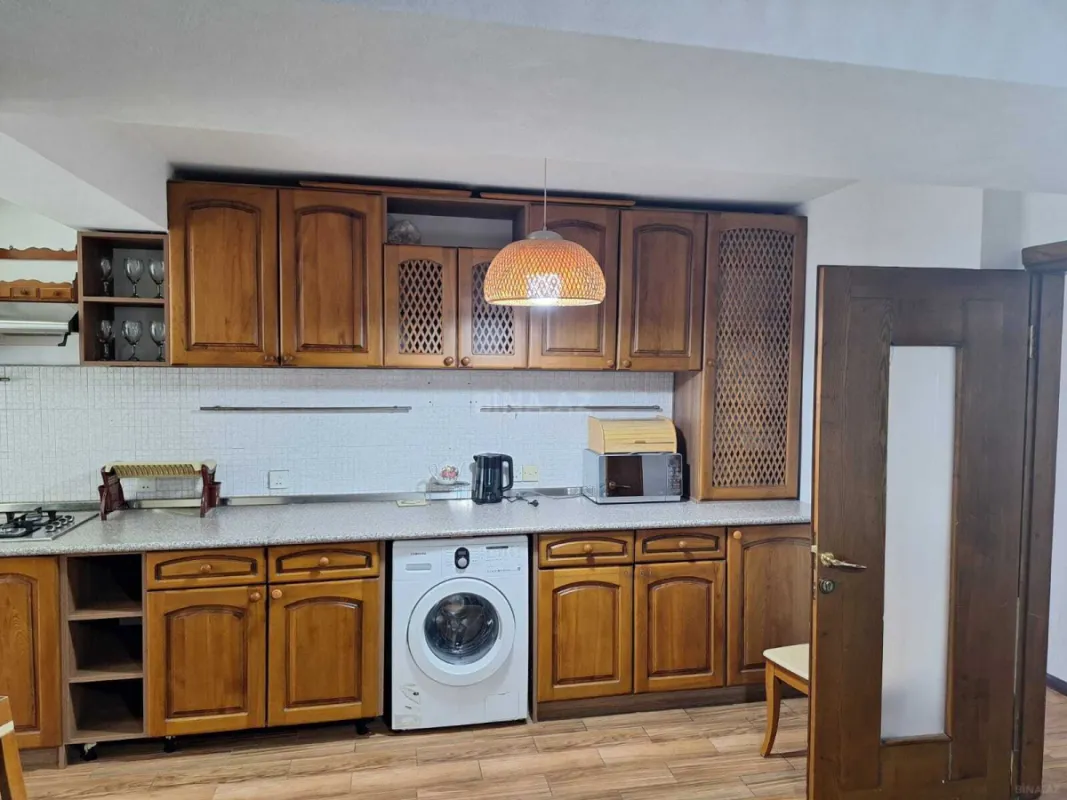 Kirayə verilir 3 otaqlı mənzil 82 m²