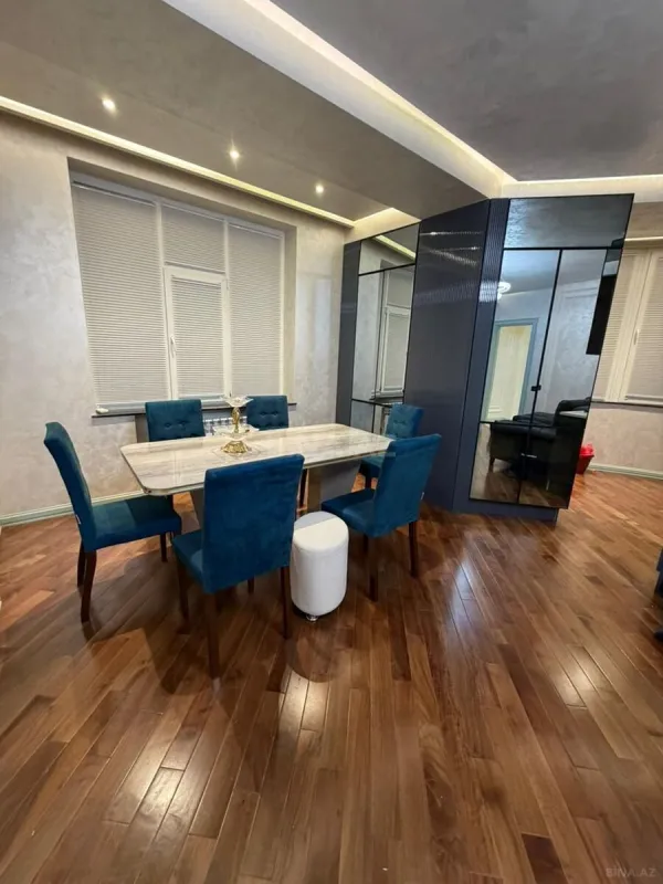 Kirayə verilir 3 otaqlı mənzil 96 m²