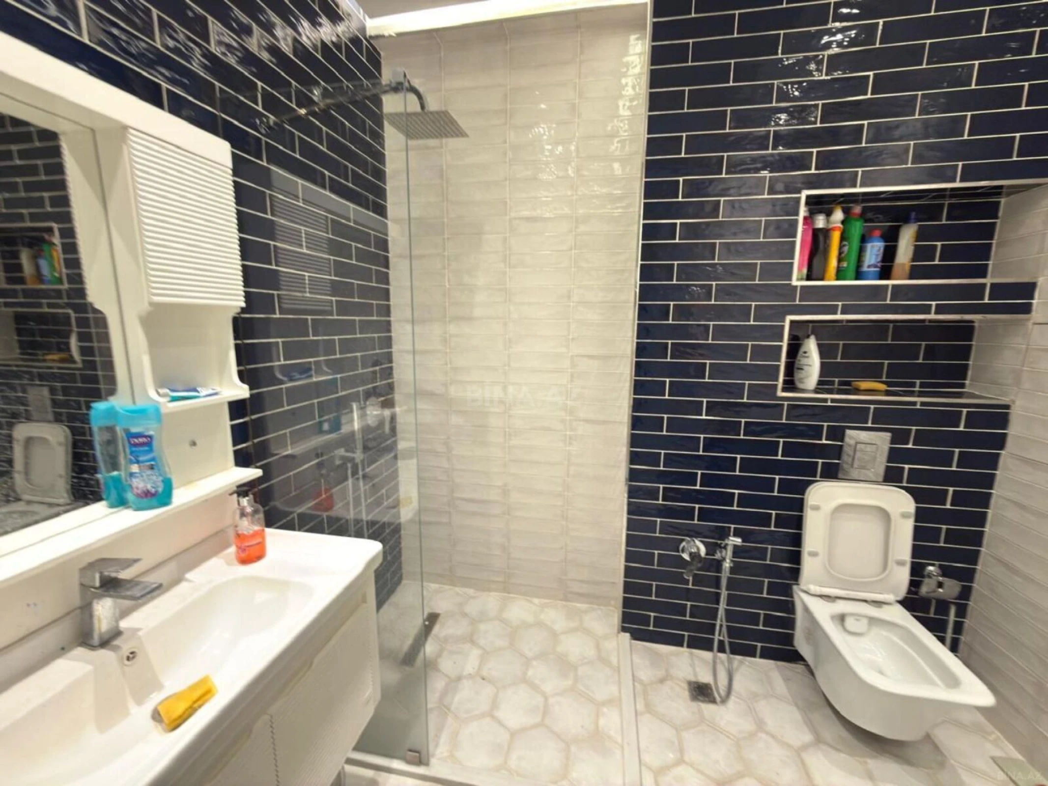 Kirayə verilir 3 otaqlı mənzil 96 m²