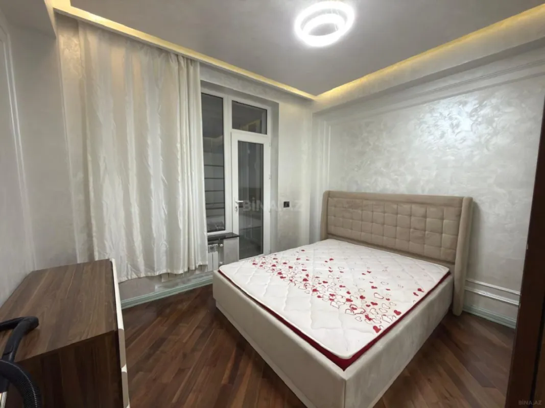 Kirayə verilir 3 otaqlı mənzil 96 m²