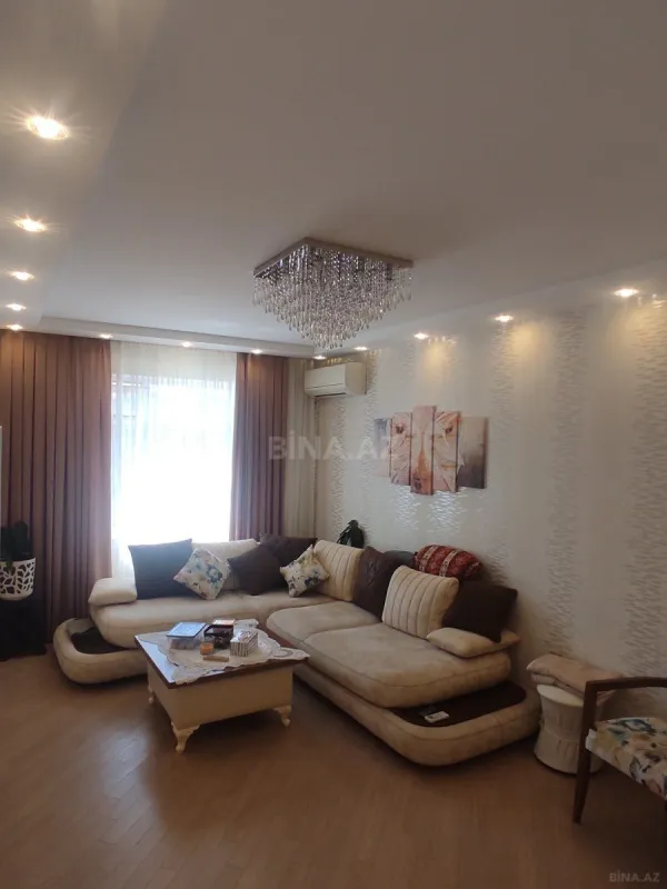 Satılır 3 otaqlı mənzil 75 m²