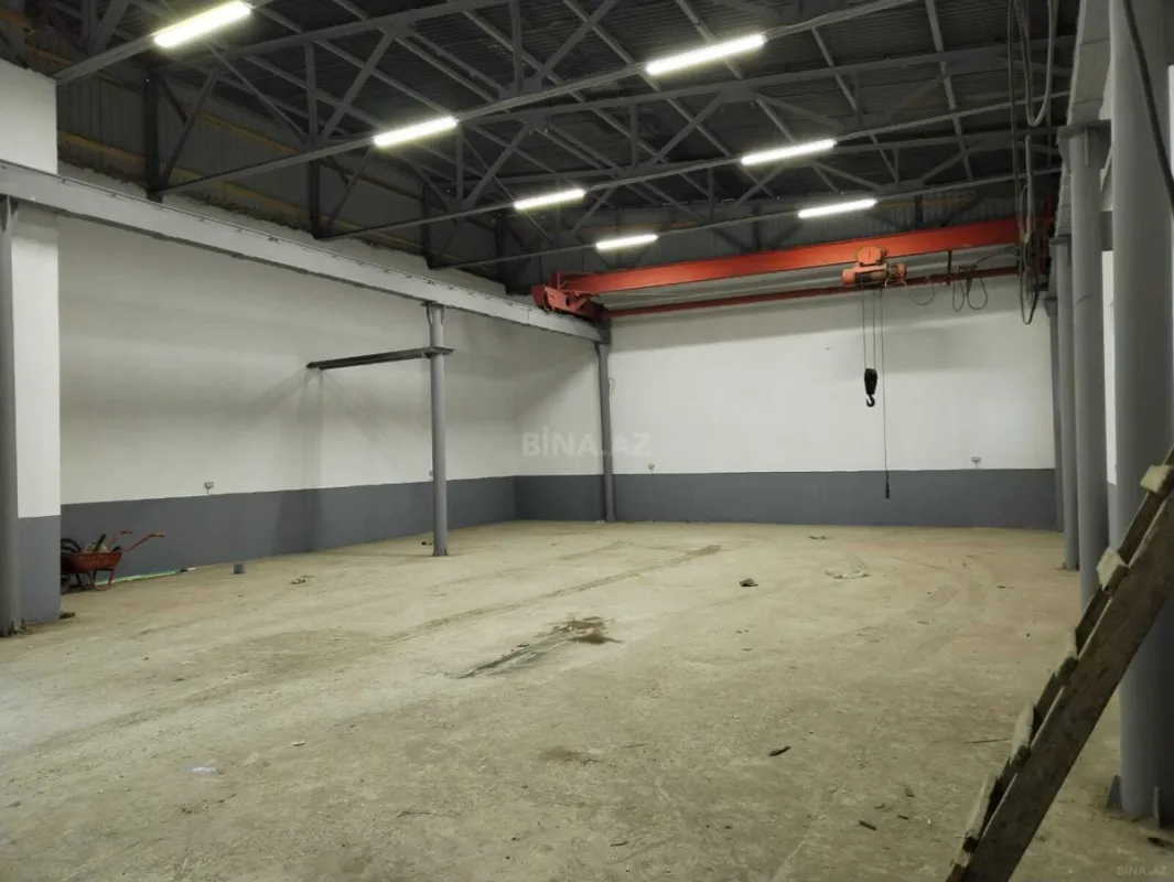 Kirayə verilir obyekt 200 m²