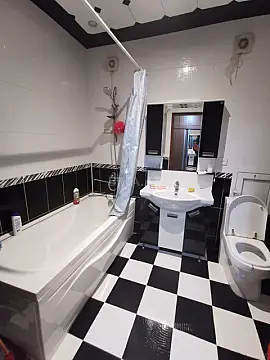 Satılır 2 otaqlı mənzil 90 m²