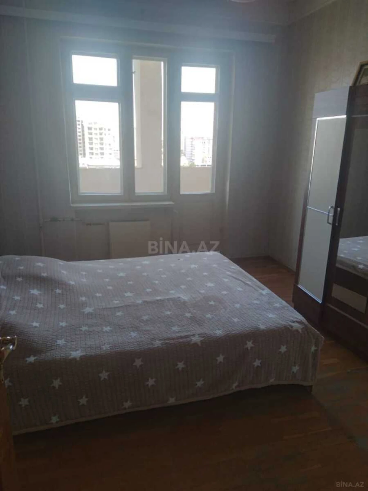 Satılır 3 otaqlı mənzil 100 m²