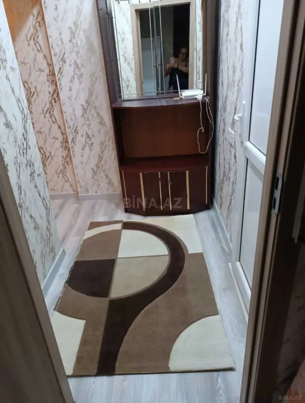 Kirayə verilir 2 otaqlı mənzil 60 m²