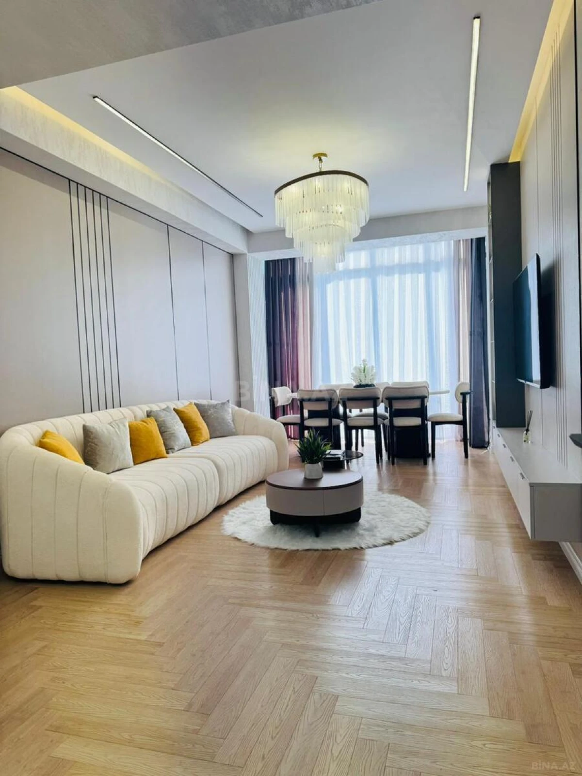 Satılır 3 otaqlı mənzil 120 m²